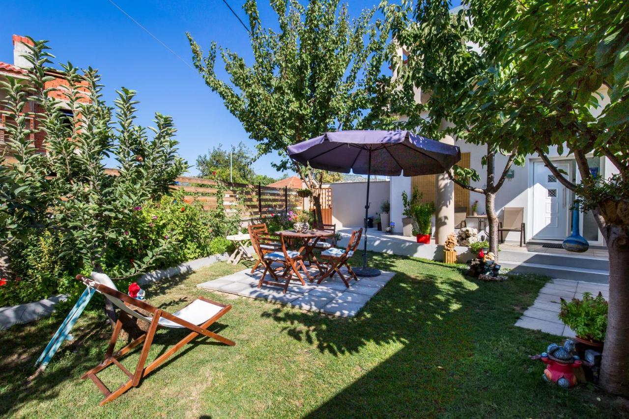 Iria'S Luxury Apartments Лименария Экстерьер фото